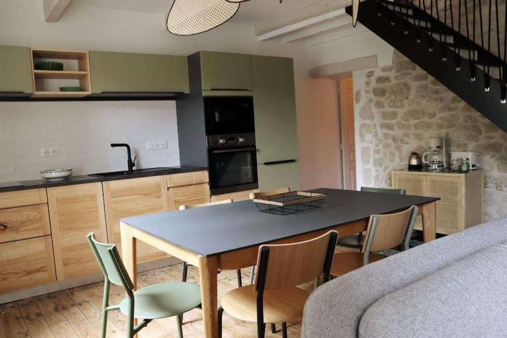 Uzes Medievale L'Ecrin D'Amalia Esterno foto